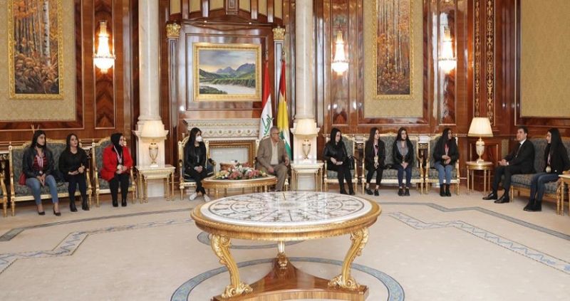 سەرۆک نێچیرڤان بارزانى پیرۆزبایى لە هەشت کچە پاڵەوانى کورد دەکات